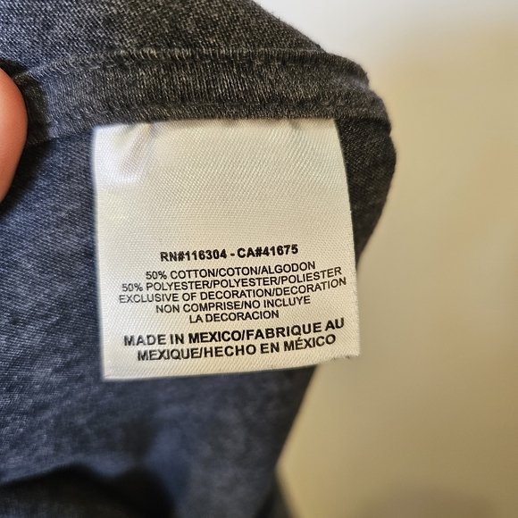 All Star Converse grey short sleeve cotton blend knit graphic t-shirt size S US. - Picture 4 of 5